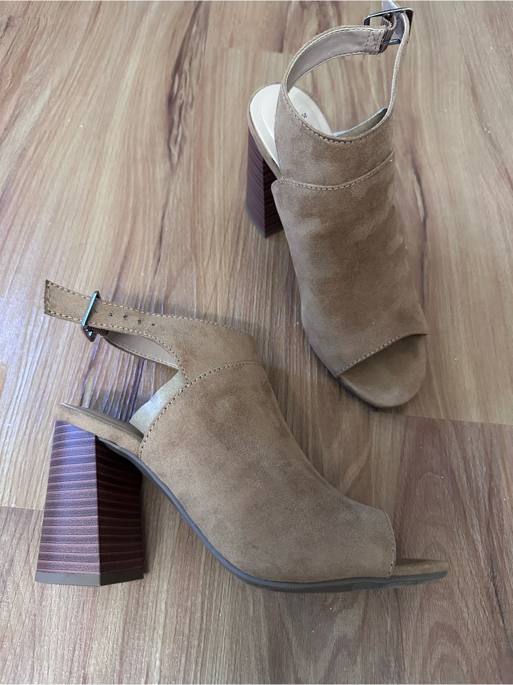 a new day Suede Peep-Toe Slingback Block Heel in Tan Size 5.5